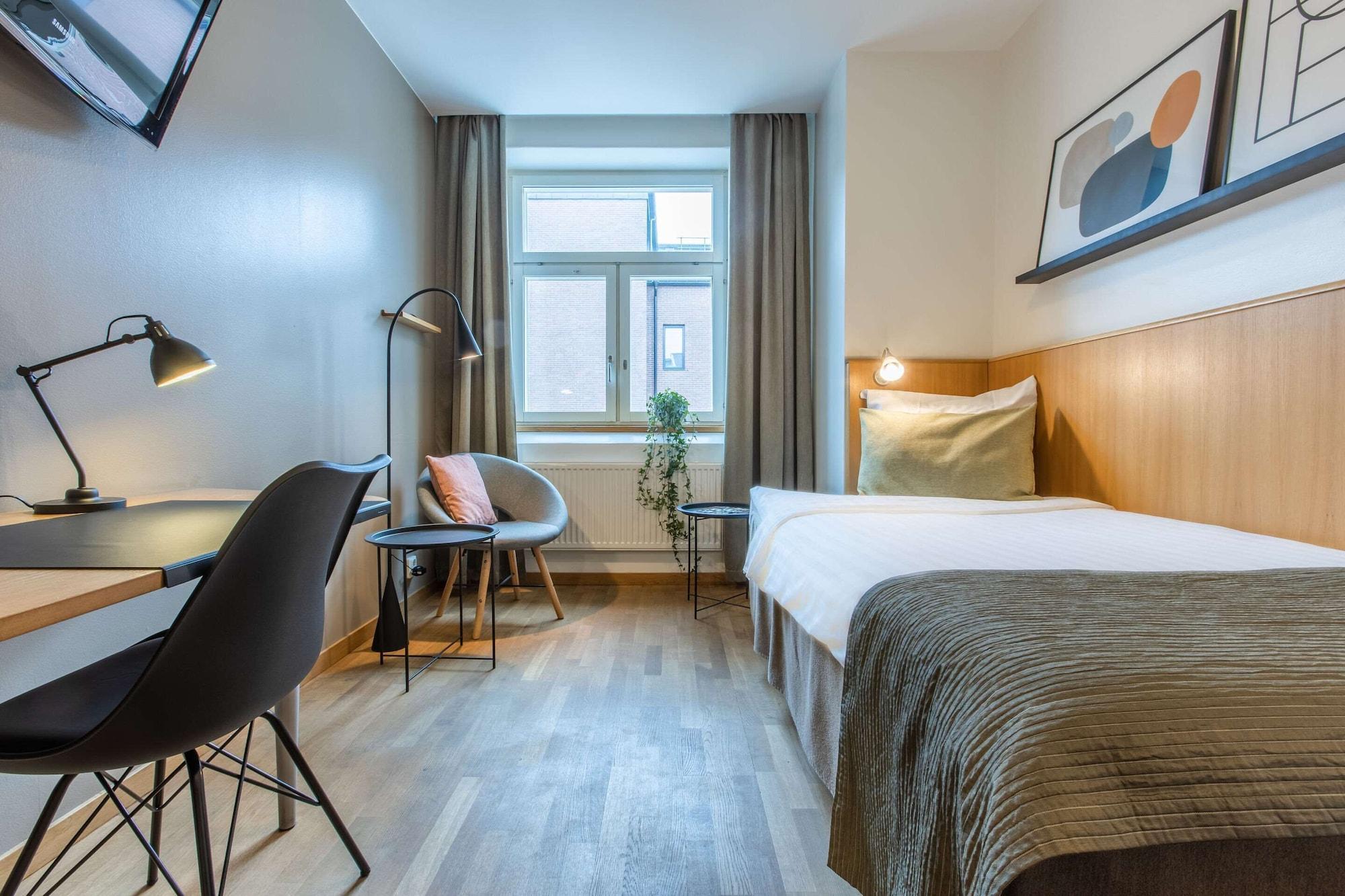 Home Hotel Уппсала Экстерьер фото